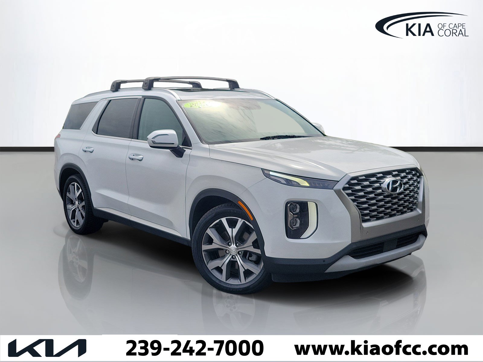 Used 2022 Hyundai Palisade SEL w/ 8P Bench Seat Package FWD image 1