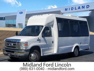 Used 2012 Ford E-350 and Econoline 350 Super Duty w/ Shuttle Bus Prep Pkg 360° Tour