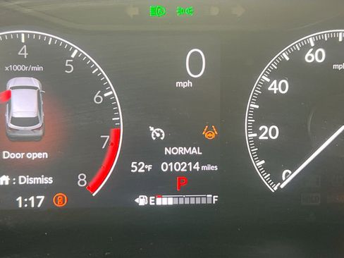 Used 2025 Honda HR-V LX image 12