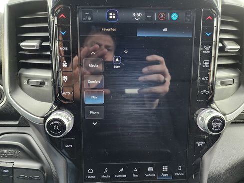 Used 2024 RAM 3500 Big Horn w/ Night Edition image 52