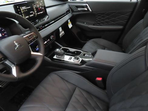 New 2026 Mitsubishi Outlander SEL AWD/4WD image 22