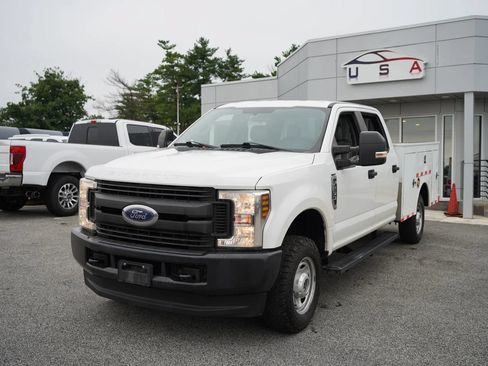 Used 2019 Ford F250 XL w/ Power Equipment Group AWD/4WD image 5