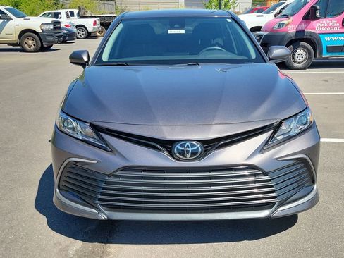 Used 2024 Toyota Camry LE image 8