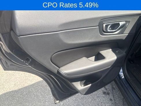 Certified 2023 Volvo XC60 B5 Plus AWD/4WD image 15