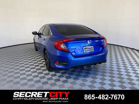 Used 2019 Honda Civic Sport image 5