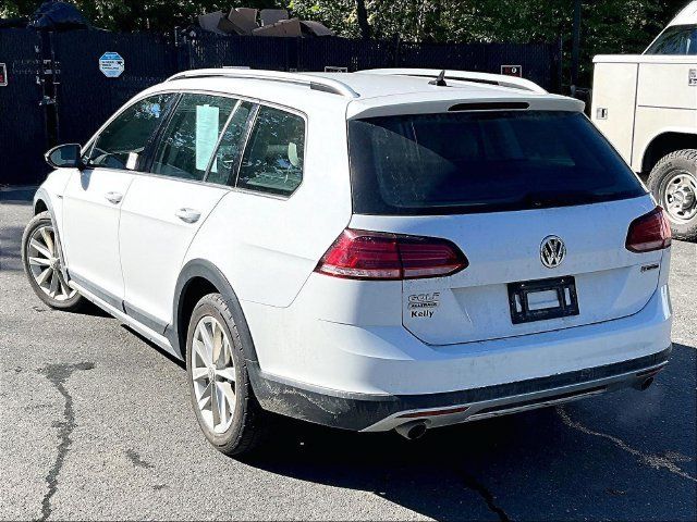 Used 2019 Volkswagen Golf Alltrack S AWD/4WD image 6