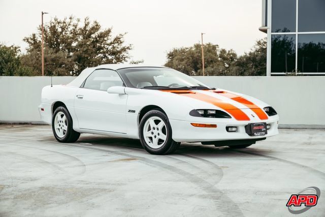 Used 1997 Chevrolet Camaro Z28 w/ Preferred Equipment Group 2 RWD image 29
