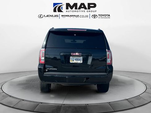 Used 2018 GMC Yukon SLE AWD/4WD image 4