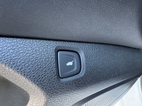 Used 2019 Acura RDX A-Spec image 11