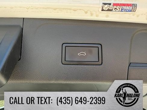 Used 2024 Volkswagen Atlas SEL Premium R-Line AWD/4WD image 33