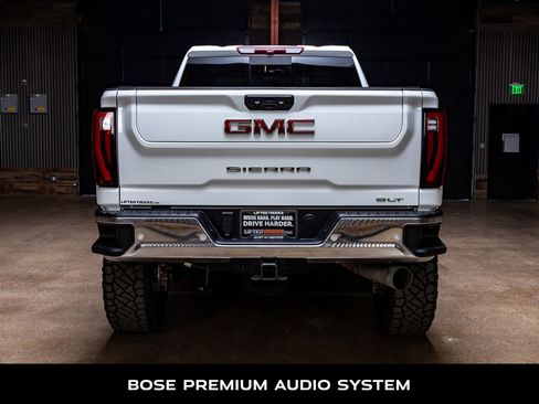 Used 2025 GMC Sierra 2500 SLT w/ SLT Premium Package image 8