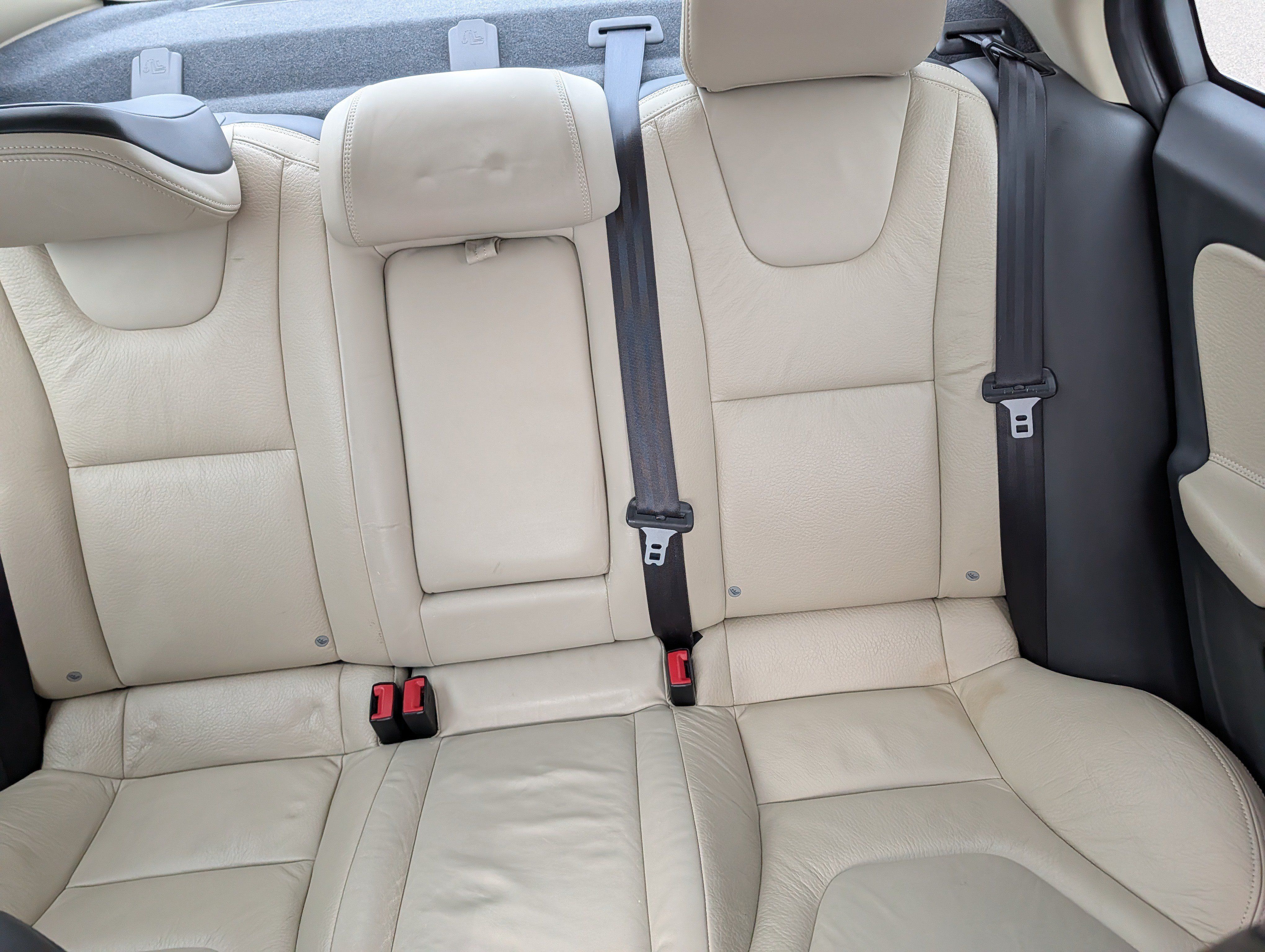 Used 2012 Volvo S60 T5 w/ Climate Pkg FWD image 13