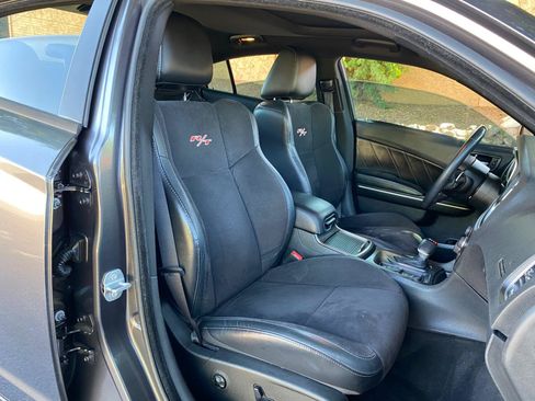 Used 2015 Dodge Charger R/T RWD image 45