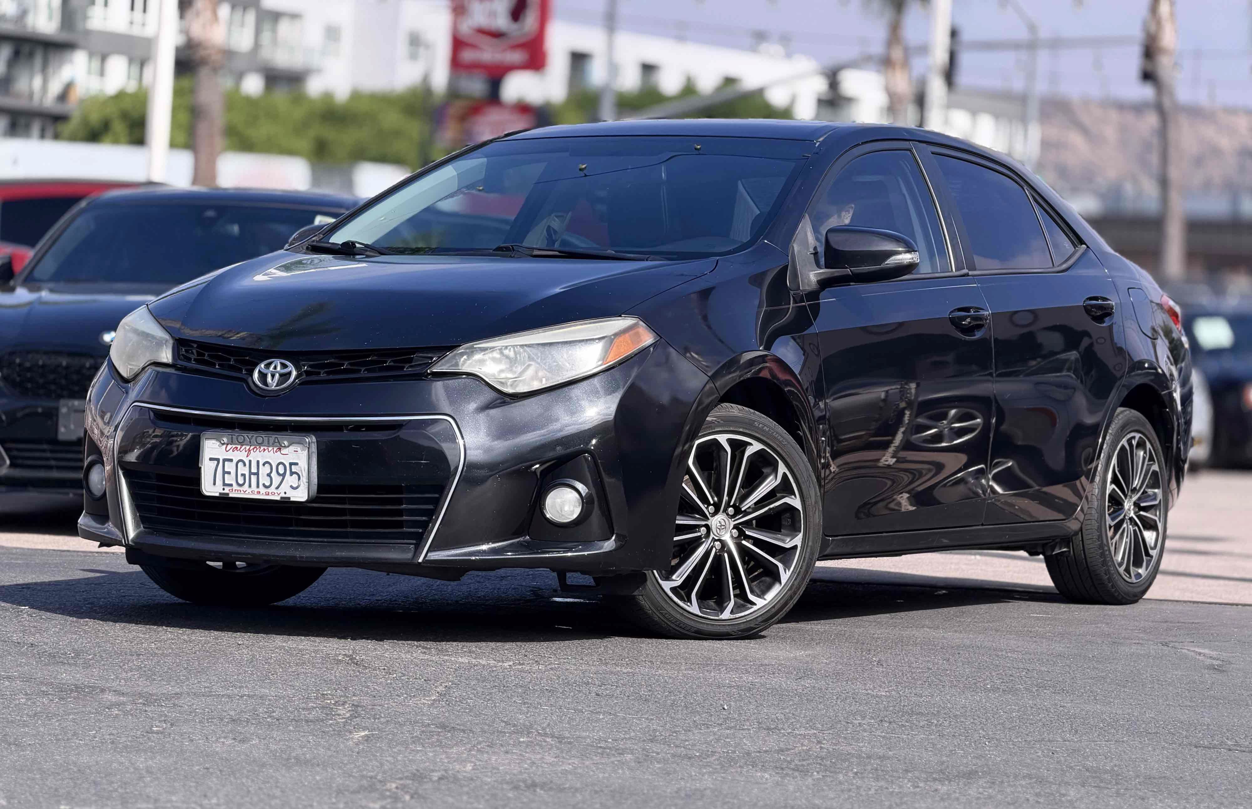 Used 2014 Toyota Corolla S Premium w/ Driver Convenience Package FWD image 1