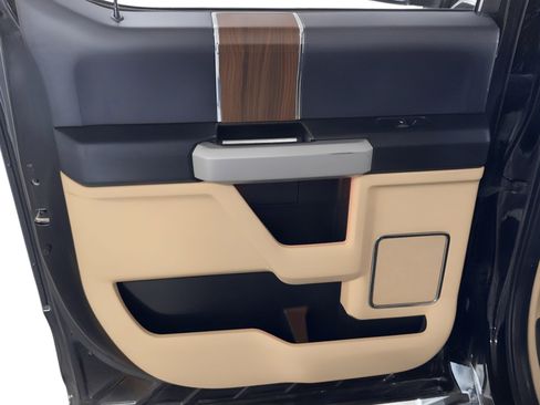 Used 2017 Ford F150 Lariat image 17