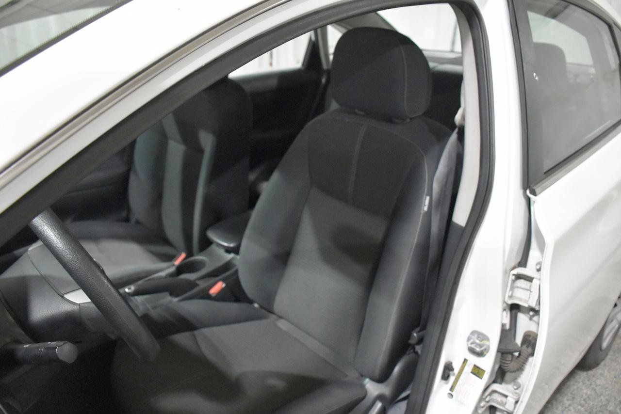 Used 2017 Nissan Sentra S FWD image 11