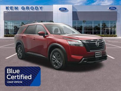 Used 2023 Nissan Pathfinder SV w/ SV Premium Package