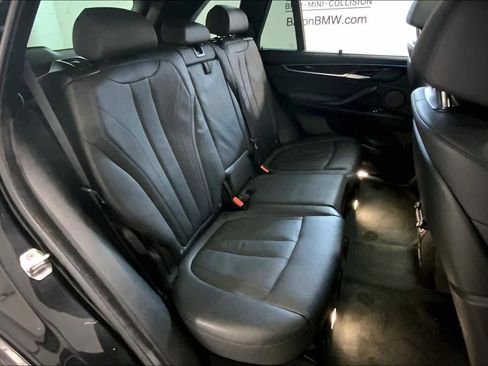 Used 2016 BMW X5 xDrive50i image 19