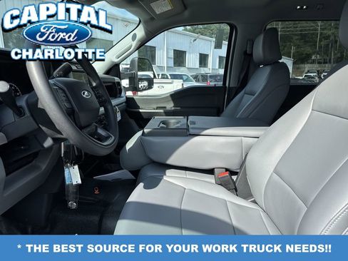 New 2025 Ford F450 XL w/ XL Chrome Package image 19