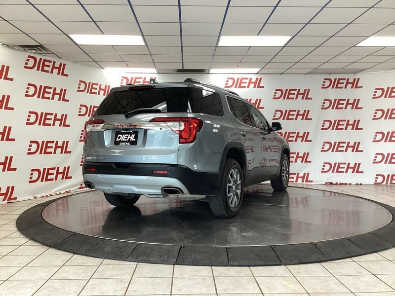 Used 2023 GMC Acadia SLT AWD/4WD image 7