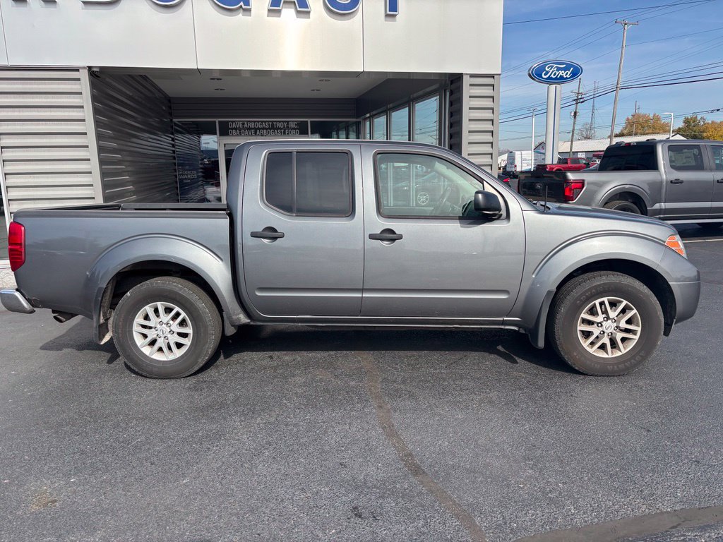 Used 2018 Nissan Frontier SV AWD/4WD image 4