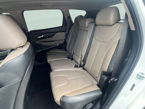 Used 2019 Hyundai Santa Fe Limited FWD image 10