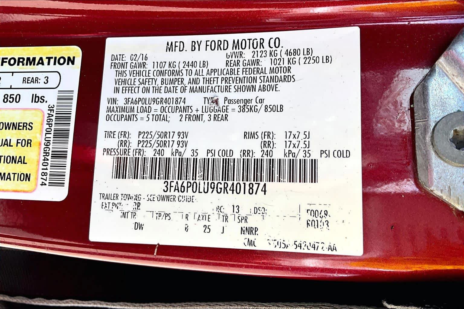 Used 2016 Ford Fusion SE FWD image 33
