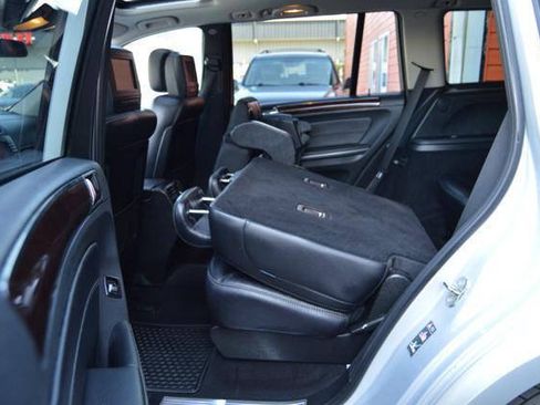 Used 2008 Mercedes-Benz GL 550 4MATIC image 57