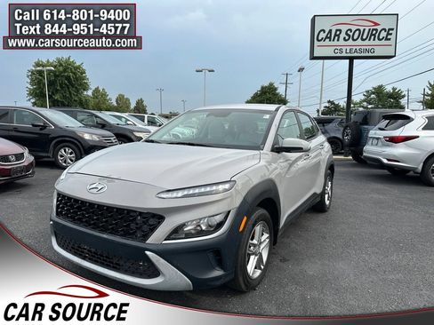 Used 2023 Hyundai Kona SE AWD/4WD image 1