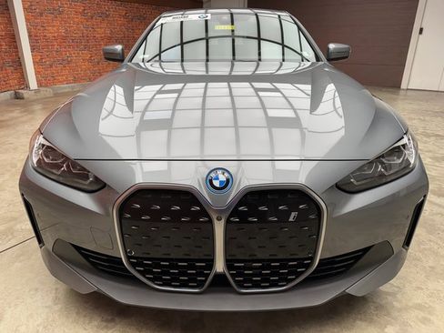 Used 2023 BMW i4 eDrive35 w/ Premium Package image 8