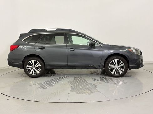 Used 2019 Subaru Outback 3.6R Limited image 8