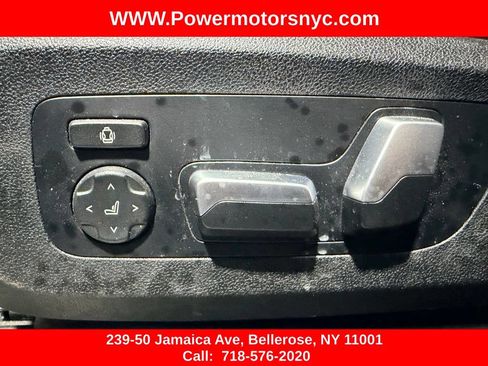 Used 2021 BMW X7 xDrive40i w/ Premium Package AWD/4WD image 59