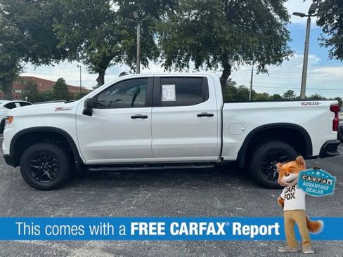 Used 2022 Chevrolet Silverado 1500 LT Trail Boss AWD/4WD image 2
