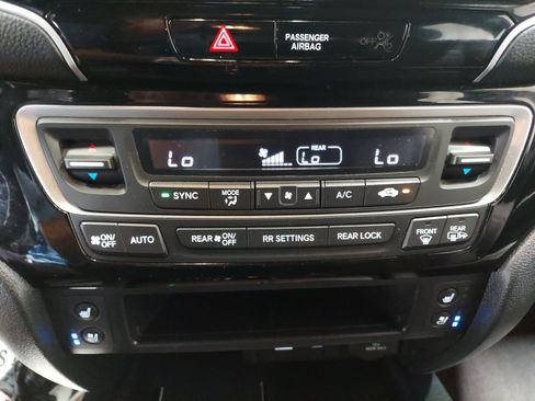 Used 2025 Honda Ridgeline Black Edition image 18