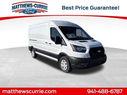 New 2025 Ford Transit 250 148 Medium Roof w/ Load Area Protection Package
