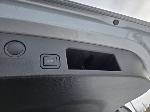 New 2026 GMC Terrain Elevation w/ Elevation Premium Package image 25