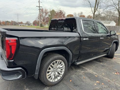 Used 2019 GMC Sierra 1500 Denali w/ Denali Ultimate Package image 3