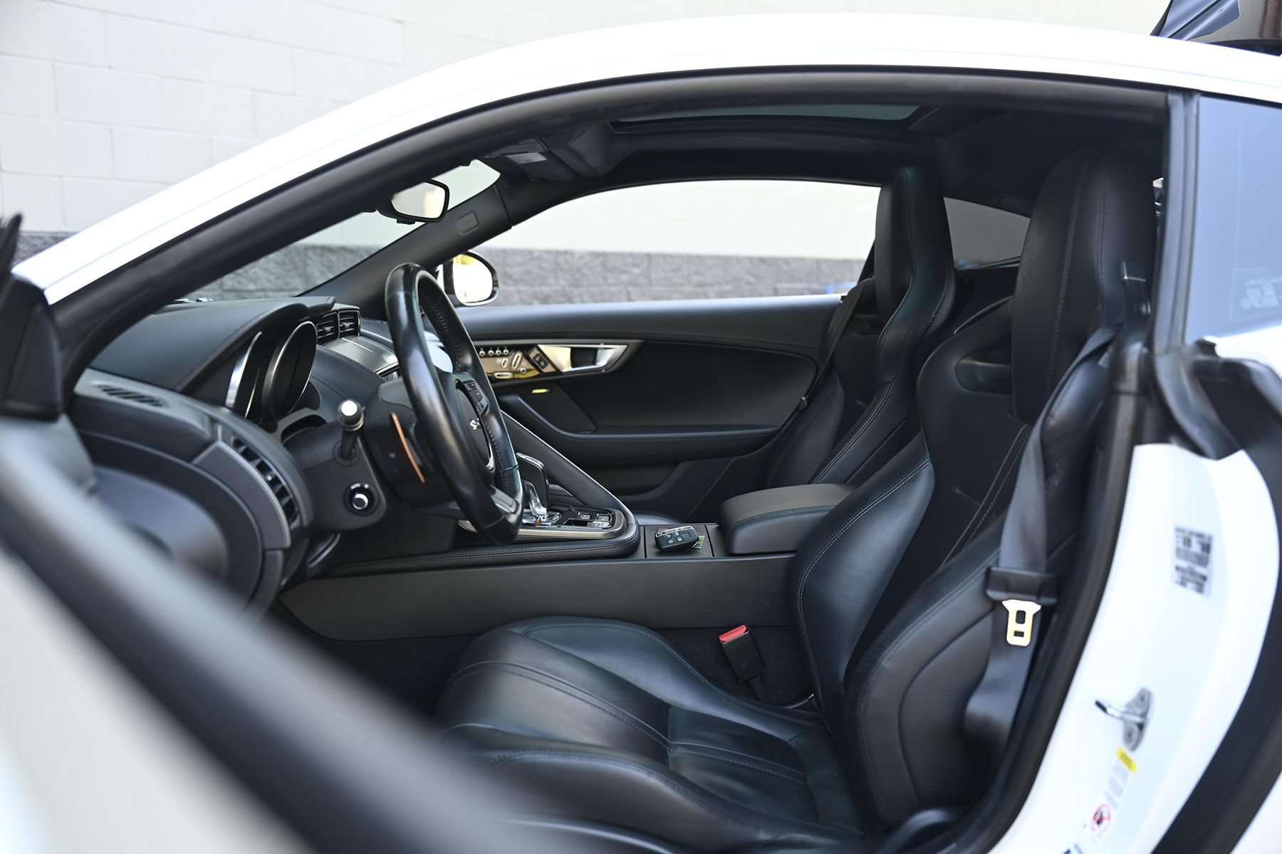 Used 2016 Jaguar F-TYPE S RWD image 24