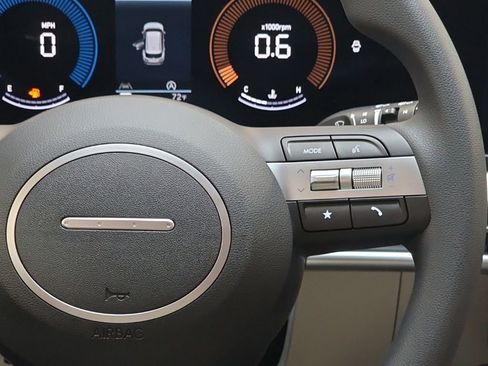 New 2026 Hyundai Tucson SEL image 17