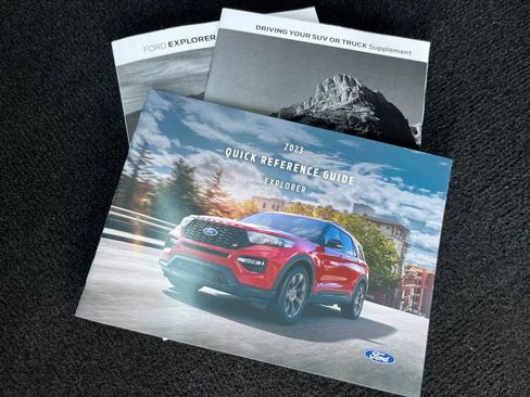 Used 2023 Ford Explorer XLT w/ Equipment Group 202A image 10