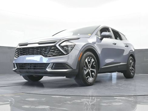 Used 2023 Kia Sportage EX FWD image 19