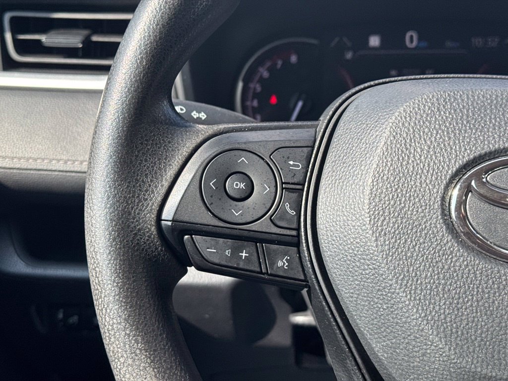 Certified 2024 Toyota RAV4 XLE FWD image 28
