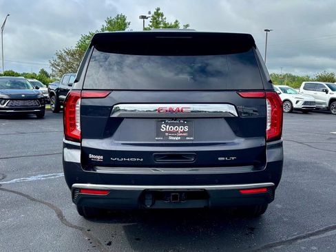 Used 2023 GMC Yukon XL SLT w/ SLT Premium Package AWD/4WD image 6