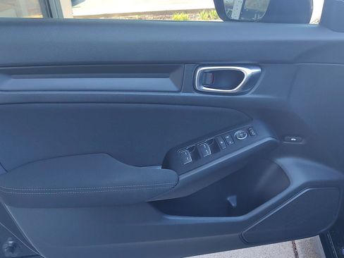 Used 2024 Honda Civic Sport image 17