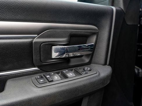 Used 2022 RAM 1500 Classic Warlock AWD/4WD image 14