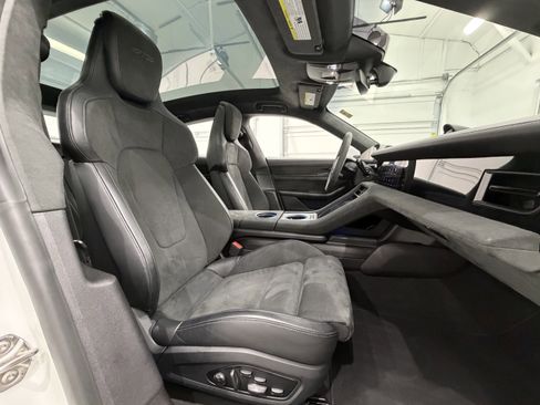 Certified 2024 Porsche Taycan GTS image 22