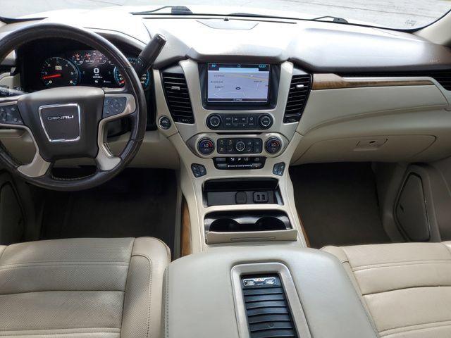 Used 2020 GMC Yukon Denali w/ Denali Ultimate Package AWD/4WD image 30