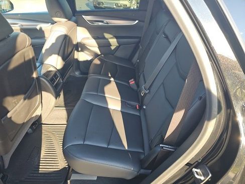 Used 2022 Cadillac XT5 Luxury image 14