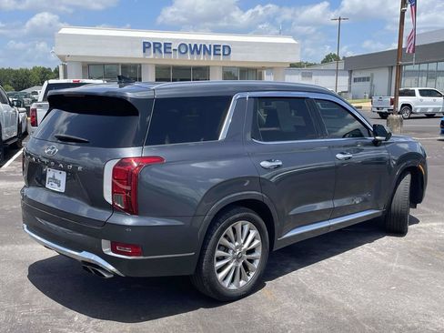 Used 2020 Hyundai Palisade Limited FWD image 3