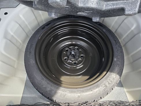 Used 2019 Nissan Altima 2.5 SV FWD image 10